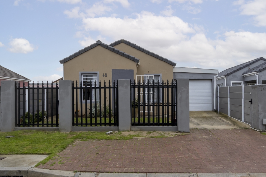 3 Bedroom Property for Sale in Broadlands Village Western Cape